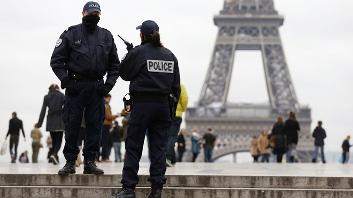 Fransa'da yeni "terörle mücadele" yasası