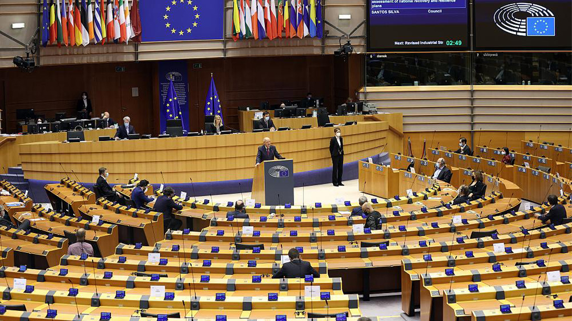 Avrupa Parlamentosu, Türkiye raporunu onayladı