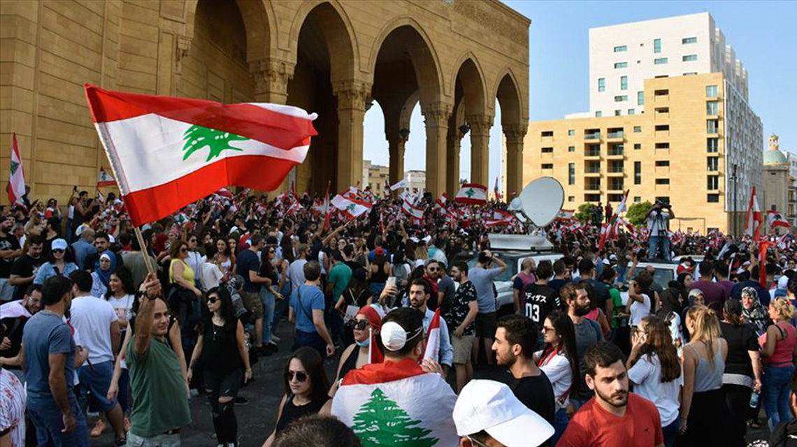 Lübnan siyaseti: Siyasetin boşluğunu mafya ve milisler mi dolduruyor?