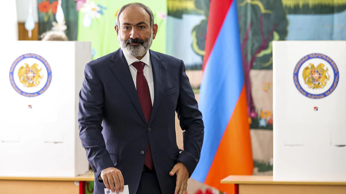 Ermenistan seçimleri: Paşinyan zafer ilan etti