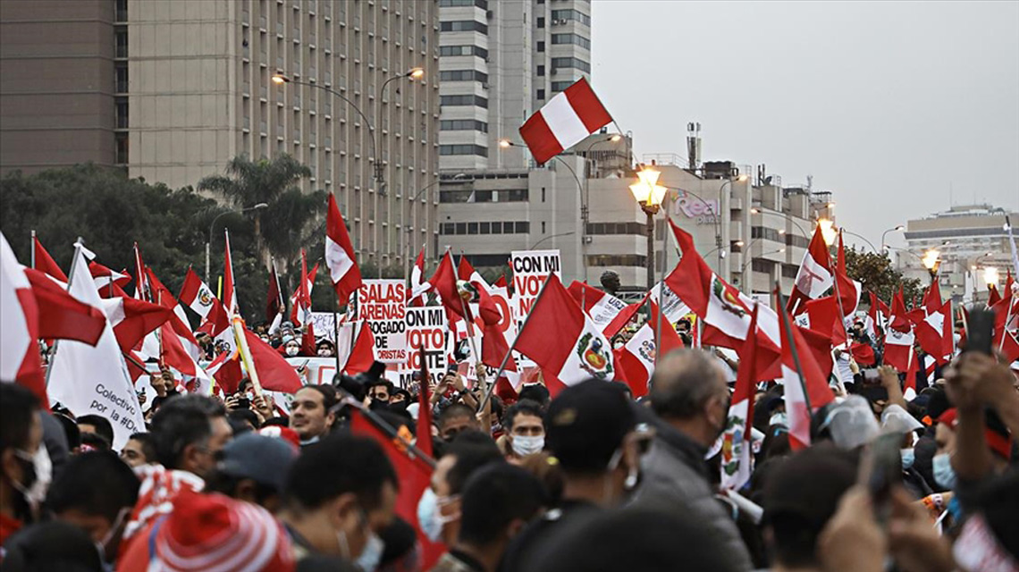 Peru: Başkanlık seçimlerinde belirsizlik sürüyor