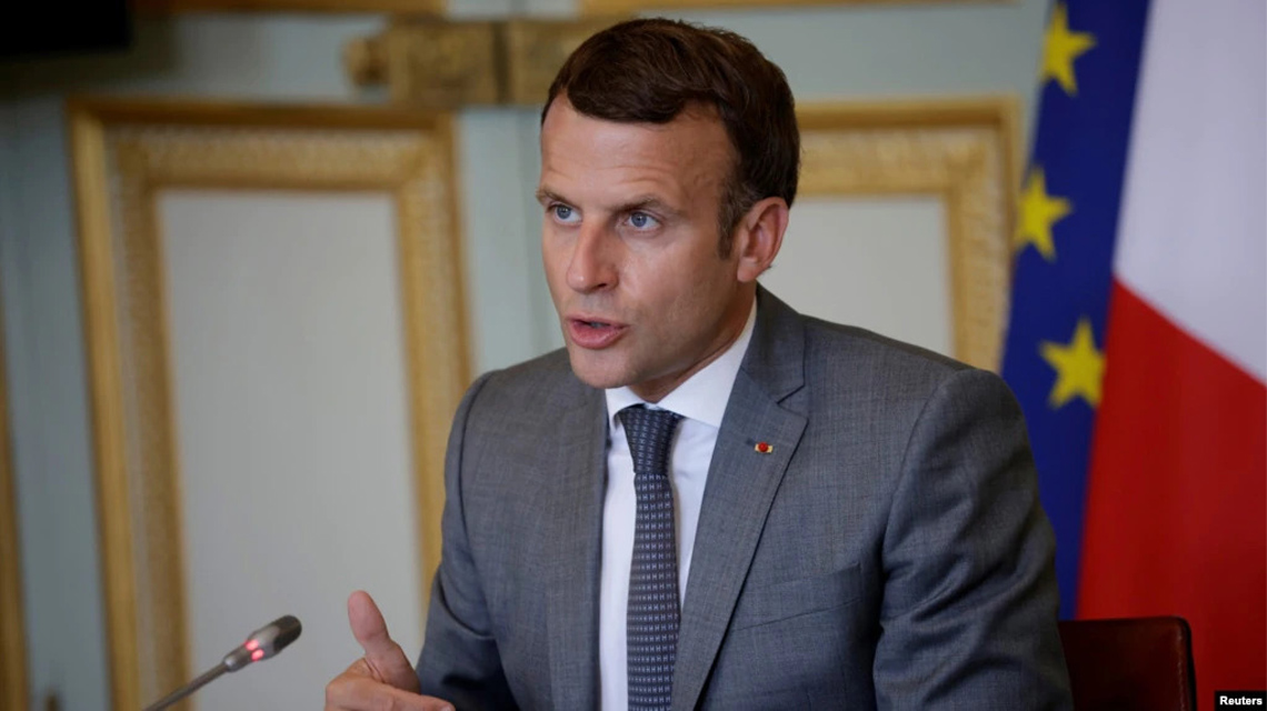 Macron: "Afganistan'da önceliğimiz Fransızlar"
