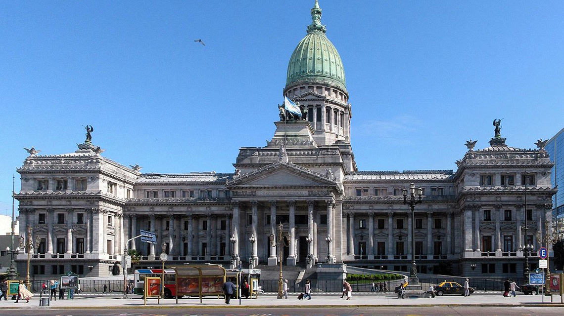 Arjantin'de parlamento ön seçimleri