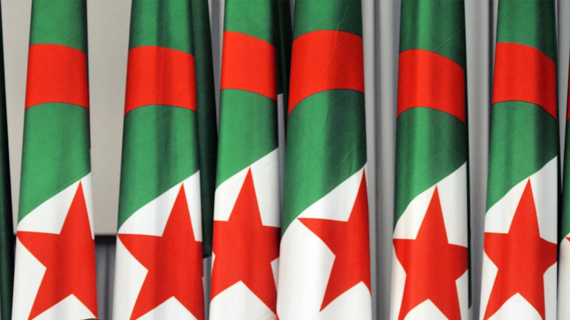 Cezayir Siyasetine Giriş: Değişimi Değişimle Durdurmak