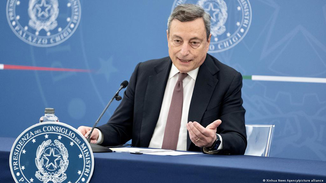 Draghi: "Rusya'ya yaptırımlar enerjiyi içermemeli"