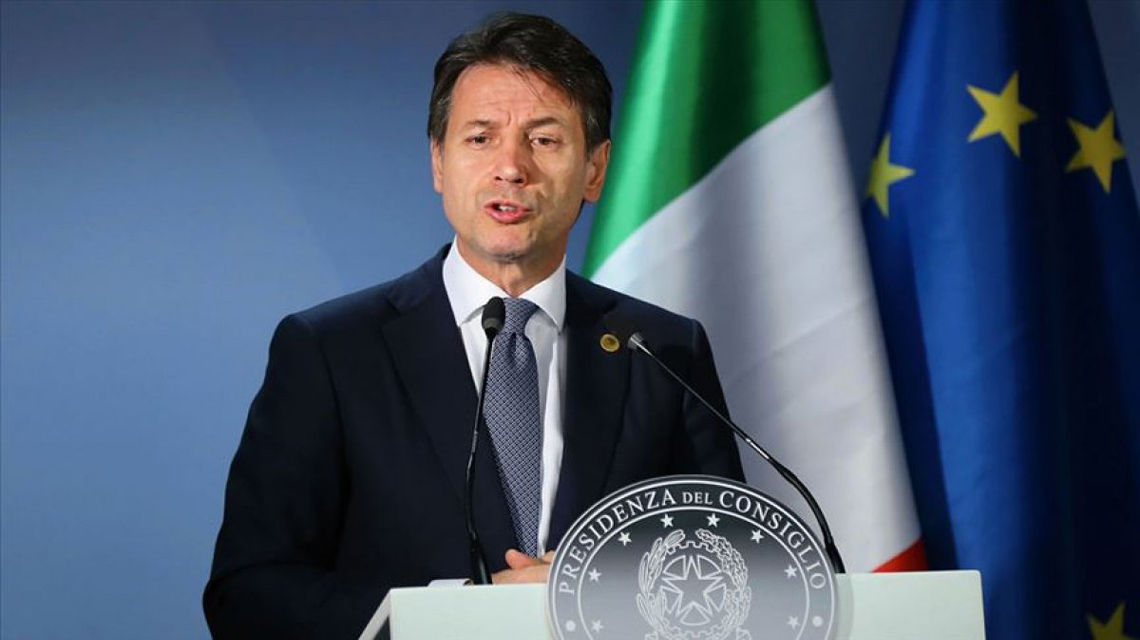 İtalya'da hükümet istifa etti