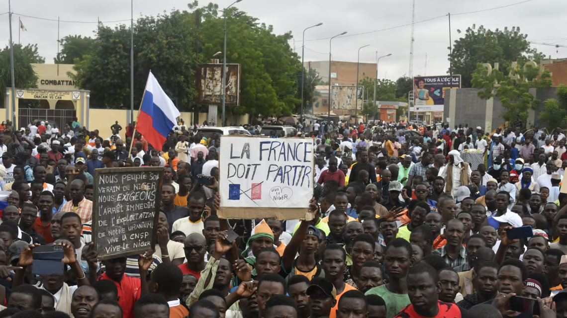 Fransa'nın Afrika'daki Zamanı Doluyor mu?