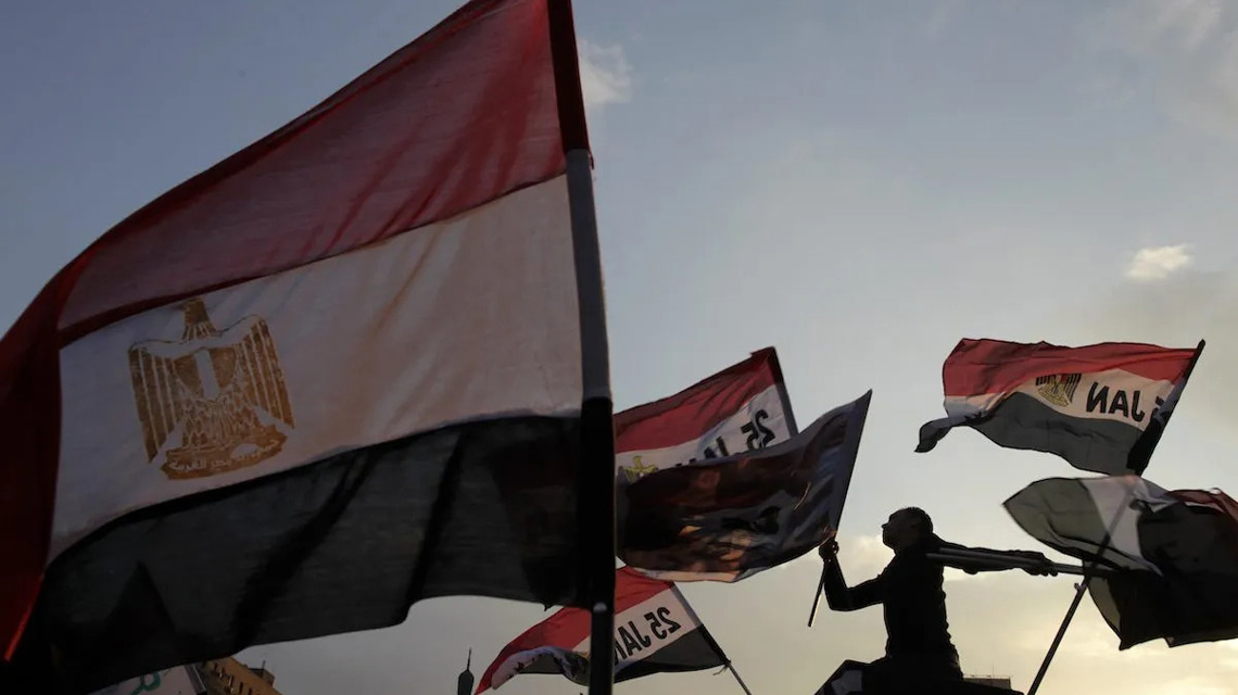 Mısır’da Otoriter Restorasyonu Anlamak: Devlet, Toplum ve Ekonomi