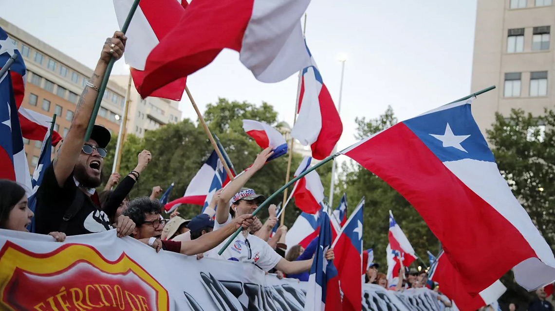 “Reddedilmenin Zaferi”: Şilililer Yeni Anayasa Teklifini İkinci Kez Reddetti!